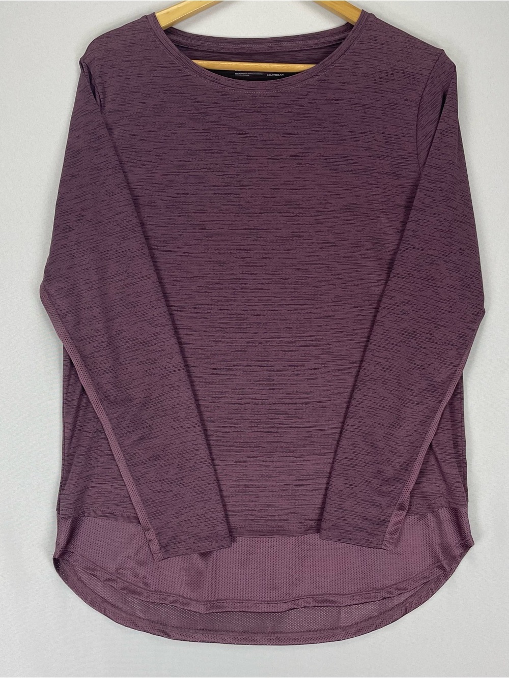 Under Armour Tech Vent Long Sleeve Top Women’s L Purple Curve Hem Mesh Panels
In